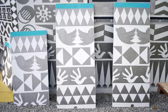 Navine G. Khan-Dossos, Ta Nea Xysta, 2021.