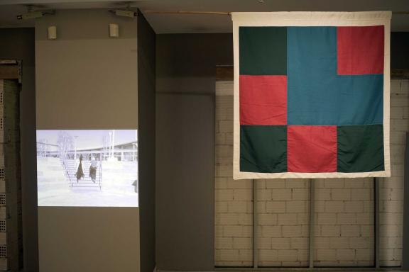 Samson Kambalu, I get stuck on the steps, 2016.