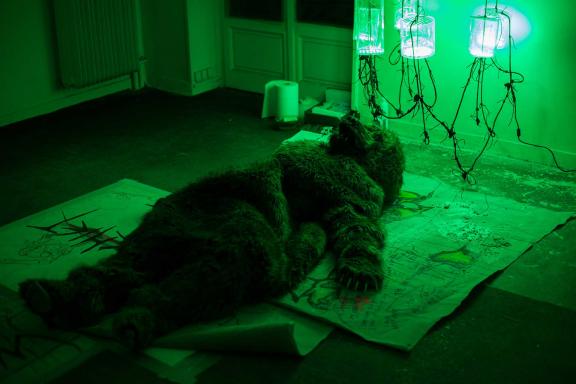 KAYA (Kerstin Brätsch & Debo Eilers), KAYA Boorswester (healing SPA for a sick painting), 2021.