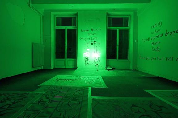 KAYA (Kerstin Brätsch & Debo Eilers), KAYA Boorswester (healing SPA for a sick painting), 2021.