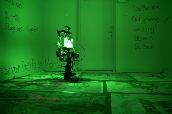 KAYA (Kerstin Brätsch & Debo Eilers), KAYA Boorswester (healing SPA for a sick painting), 2021.