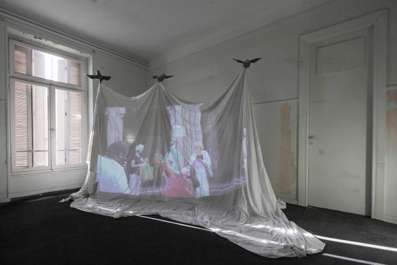 Kris Lemsalu & Kyp Malone, Airing Dirty Laundry, 2021.