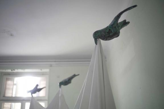 Kris Lemsalu & Kyp Malone, Airing Dirty Laundry, 2021.