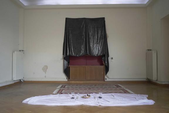Marissa Malik & Yeshe Bahamon-Beesley, DESENTERRADA (DISCARDED), 2021.