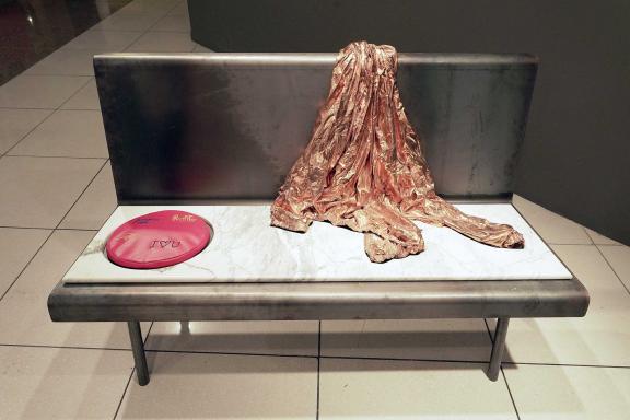 Vasilis Papageorgiou, Together we don't stand (I), 2021.