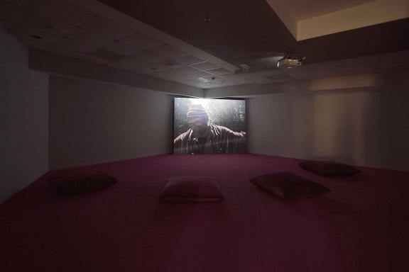 Wu Tsang, Girl Talk, 2015. 