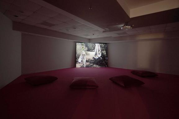 Wu Tsang, Girl Talk, 2015. 