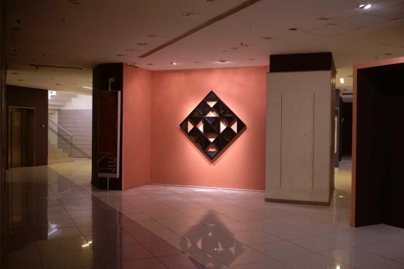 Hank Willis Thomas, Lightsaber, 2013.