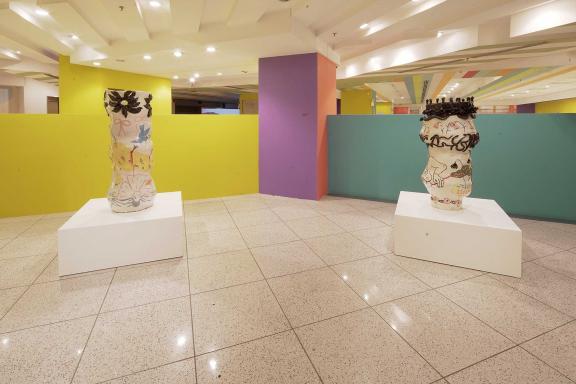 Ευγενία Βερελή, To die will be an awfully big adventure, 2019. Reptiles Made with love, 2018.