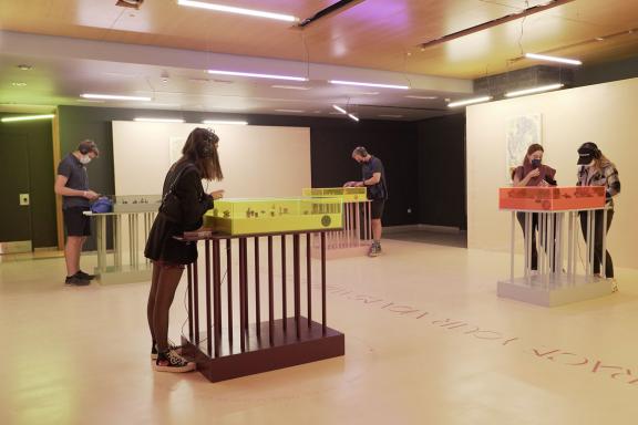 Happy New Tears, Omsk Social Club, Jonas Schoeneberg, The Living Necrologue, 2021. Installation view at the 7th Athens Biennale 2021 ECLIPSE, photo: Nysos Vasilopoulos.