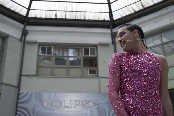 Astrit Ismaili performing MISS at the 7th Athens Biennale 2021 ECLIPSE, photo: Nysos Vasilopoulos.